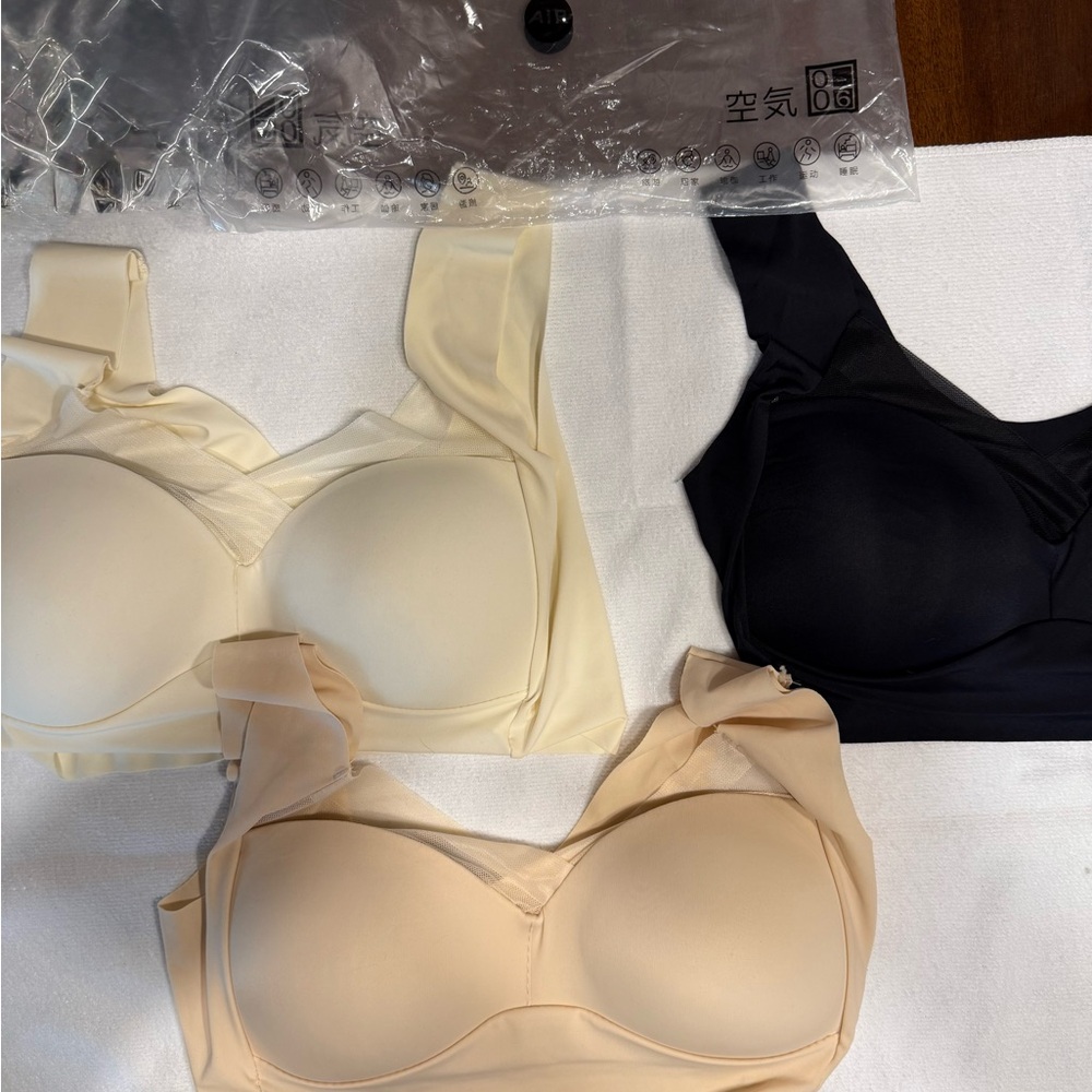Black Label Cream and Black Seamless Bras